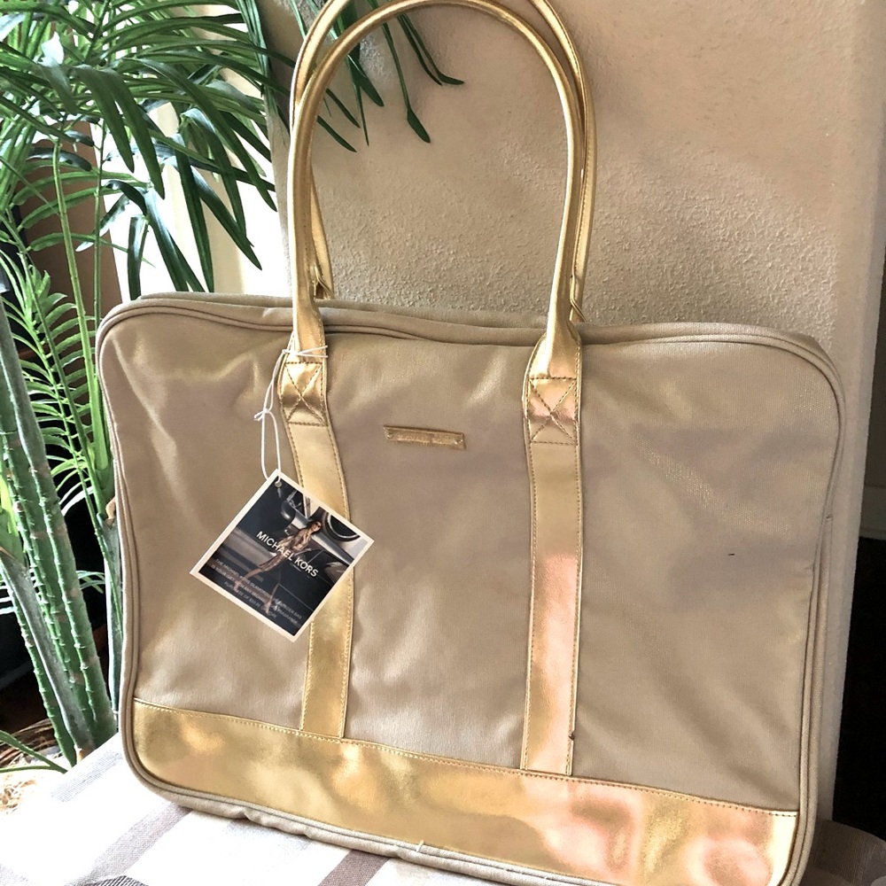 Michael Kors glamorous weekender bag